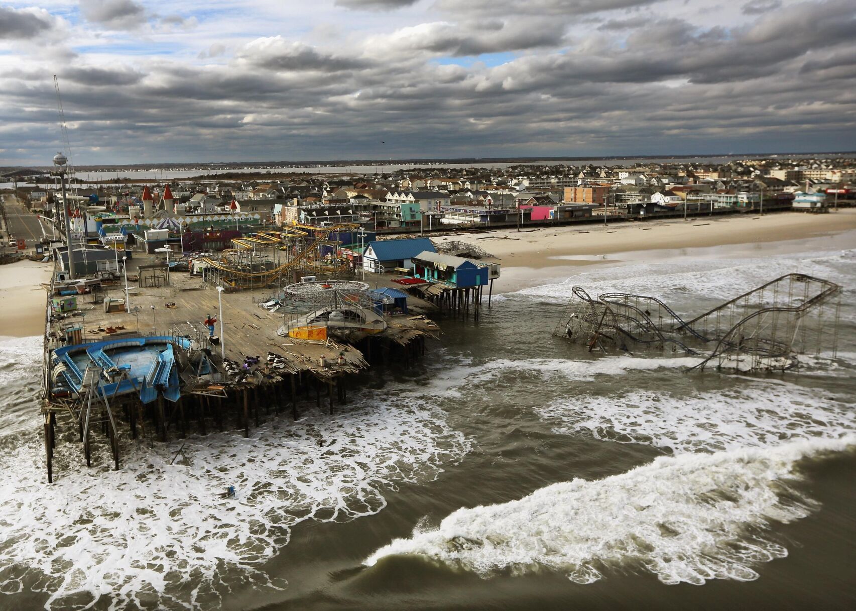 2012: Hurricane Sandy slams East Coast